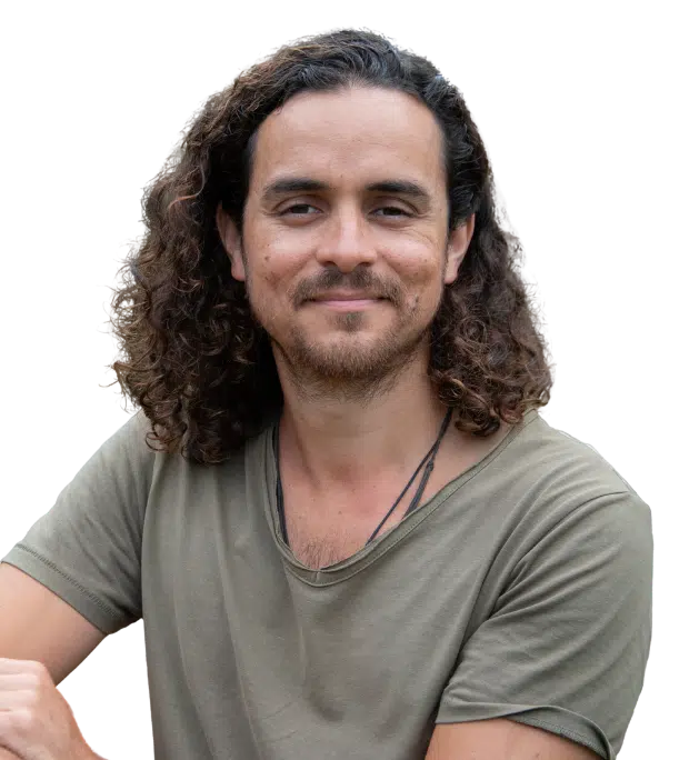 Alex Resized Profile Pic Website e1740827483349
